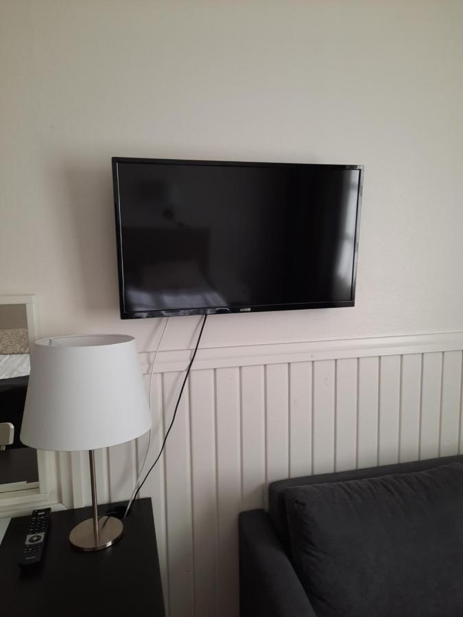 Juthbacka Hotell Uusikaarlepyy Buitenkant foto