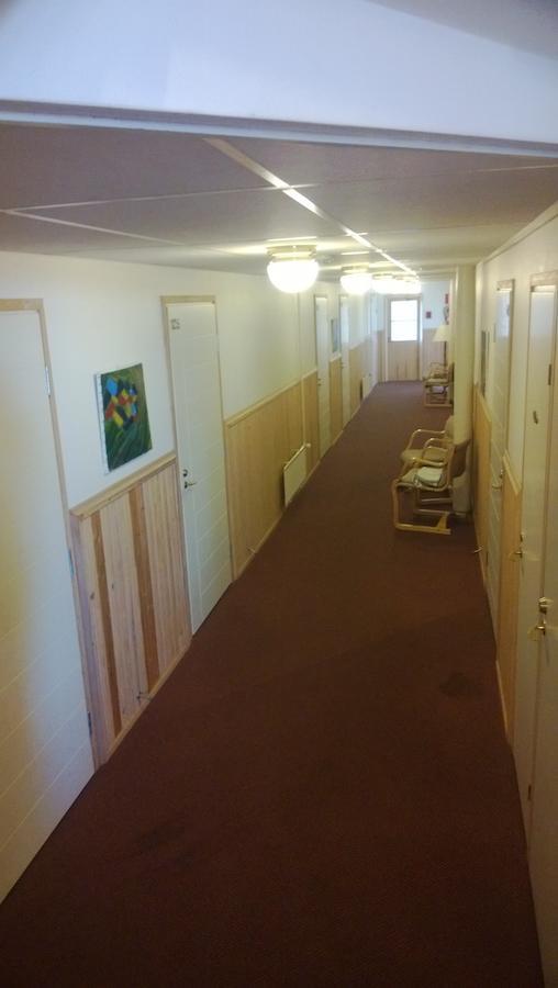 Juthbacka Hotell Uusikaarlepyy Buitenkant foto